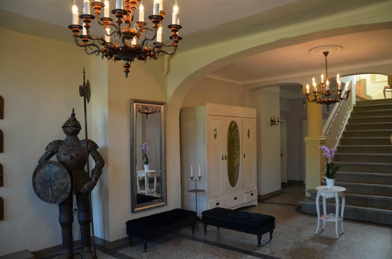Herrenhaus Kunzwerda Bei Torgau - Aparthotel, Boardinghouse, Wohnen Auf Zeit Bagian luar foto